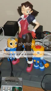 Tron_Bonne_Statue.png